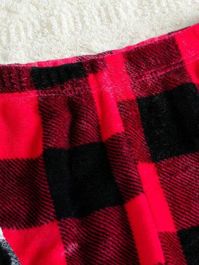 SHEIN قطعتان بنطلون رجالي كلاسيكي بتصميم مربعات دافئ من الفليس، ملابس خريف وشتاء، ناعم وممتع، مناسب لعيد الميلاد