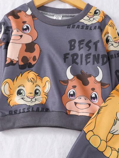SHEIN Playful Pals طقم ملابس للأطفال الصغار, غير متماثل, مطبوع برسومات الأسد والوحيد القرن, متميز بتصاميم مبهجة للأسد والوحيد القرن على قماش ناعم ومريح, للارتداء الفريد والمرح