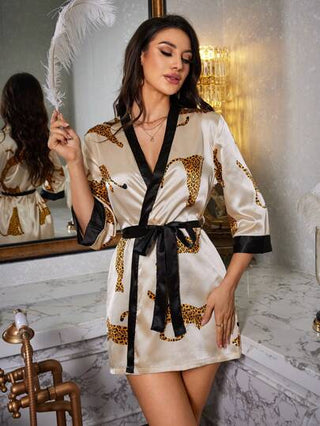 طقم تانكيني حريمي LuxeNights روب لونه أحادي مع تشذيب من الدانتيل وأكمام متوسطة الطول، للارتداء اليومي بشكل عرضي