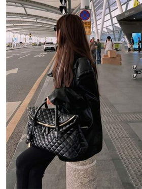 حقيبة سفر بشكل معيني، سعة كبيرة، حقيبة كتف جديدة، أمتعة للصعود على متن الطائرة، حقيبة كبيرة، حقيبة خفيفة الوزن للسفر لمسافات قصيرة، قابضة، شعور جودة عالية لفتاة رقيقة وباردة، حقيبة متنوعة للتنقل في جميع الفصول