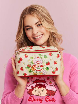 Strawberry Shortcake X  حقيبة مستحضرات تجميل مطبوعة برسم فراولة كرتوني لطيف، سعة كبيرة