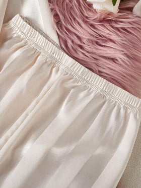 SHEIN Genkimix Kids طقم فتاة صغيرة كاردجان أكمام طويلة مخطط باللون الرغوي ،وسروال منزلي ، قطعتان