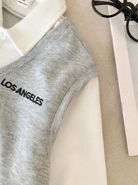 SHEIN 1 قطعة بلوزة رياضية بلون أبيض وأزرق فضفاضة بياقة على شكل حرف V لصبي كاجوال مناسبة للمدرسة، النزهات، فصل الخريف/الشتاء