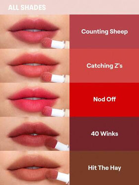 SHEGLAM أحمر شفاه سائل مطفي من Pout Pillow Cushion-أحمر شفاه سائل طويل الأمد من Counting Sheep بلمسة نهائية غير لامعة مع طرف إسفنجي لتوزيع ملمع الشفاه مرطب غير لاصق روج تنت أرواج علامة تجارية جمال مكياج ميكب مستحضرات تجميل للنساء الفتيات مثالي لفصل الشتاء