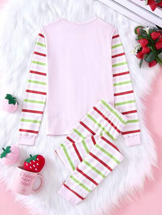 بيجاما Strawberry Shortcake X  طقم بيجامة تتكون من 2 قطعة بلوزة كم طويل مخططة بالوردي مع طباعة فراشة ولف توت العجم وبنطلون جلد جوارب للبنات في سن المراهقة المناسبة لعيد الميلاد