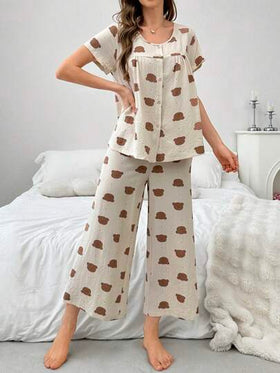 SHEIN طقم نوم نسائي بأكمام قصيرة وقصة فضفاضة مزين بطبعة الدببة المنقطة, الصيف