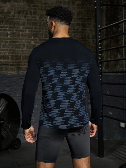 Manfinity Sport Corelite تي شيرت رياضي أكمام طويلة بخصر ضيق بطبعة مبهرة للرجال على طراز صديق