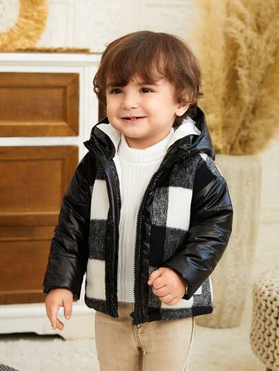 SHEIN معطف واق للبنين الرضع+ 2 سنة مبطن بالخيوط الحرارية مع غطاء، مفرود وسميك ودافئ للبرد الخارجي في درجات الحرارة من 0 إلى 10 درجة مئوية خلال فصل الشتاء