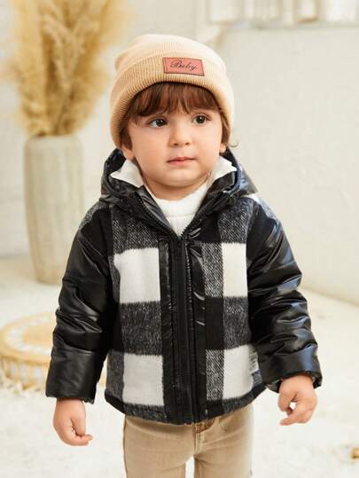 SHEIN معطف واق للبنين الرضع+ 2 سنة مبطن بالخيوط الحرارية مع غطاء، مفرود وسميك ودافئ للبرد الخارجي في درجات الحرارة من 0 إلى 10 درجة مئوية خلال فصل الشتاء