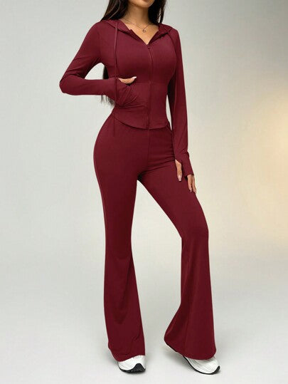SHEIN EZwear طقم قطعتين من الملابس النشطة، شورت بسحاب وهودي محصور الخصر بلون صلب وبنطال متسع الساق