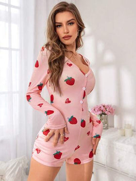 SHEIN بيجامة نسائية كاجوال أنيقة بأكمام طويلة وطبعة فراولة، تفاصيل مريحة وأنيقة، للخريف والشتاء