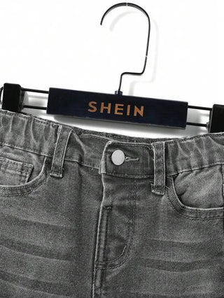 SHEIN بنطال جينز قطعة واحدة للأولاد، مريح وجذاب بتصميم غسيل داكن، مطاطي مناسب للارتداء اليومي والعودة إلى المدرسة