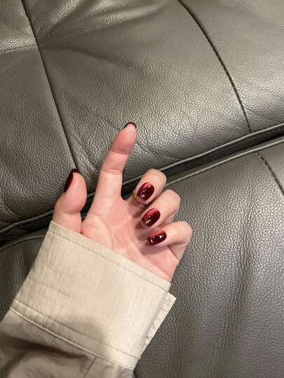 MISS SHAKA جل عيون القطة بألوان مبتكرة للتألق في الخريف والشتاء 2024, منتج نمطي جديد للأضواء البيضاء والخرز الأحمر، جل طلاء أظافر خاص بصالونات الأظافر