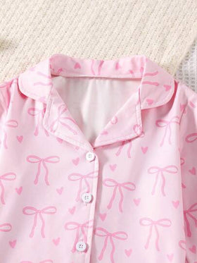 SHEIN 2 قطعة/طقم ملابس نوم للبنات الشابات بطبعة Butterfly طويلة الأكمام وبنطال، طقم بيجامات عصرية ومريحة، بيجامات حرير للبنات وبيجامات حرير للأطفال