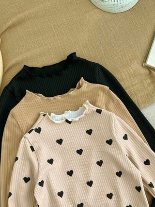 SHEIN 6 قطع لبنات الرضع مجموعة تشمل فوق ملابس علوية طويل الأكمام مطبوع بأنماط نقاط مع بنطلون خصر مطاطي للخريف/الشتاء، شكل جذاب