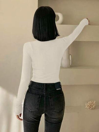 DAZY قميص حراري بياقة عالية بأكمام طويلة وتصميم ضيق للنساء، لفصلي الخريف والشتاء