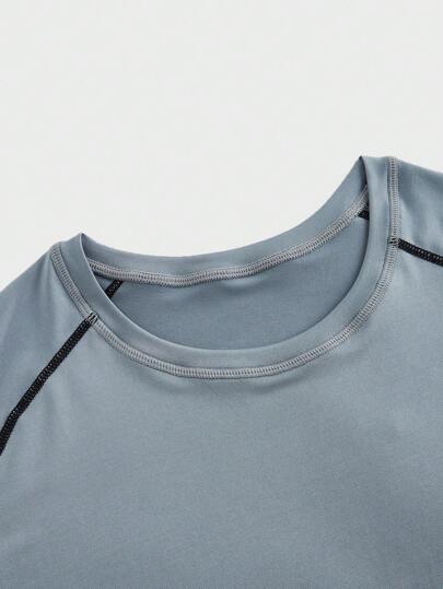 Manfinity Sport Polished تي شيرت رياضي للرجال بأكمام راجلان بأسلوب صديق، رقبة دائرية، قطني منفذ للهواء ، صيفي