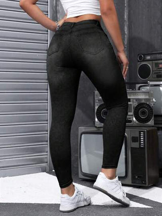 PETITE جينز نحيل نسائي يمتلك شارب القطة