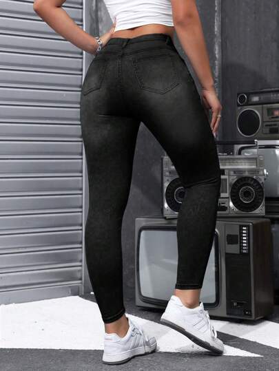 PETITE جينز نحيل نسائي يمتلك شارب القطة