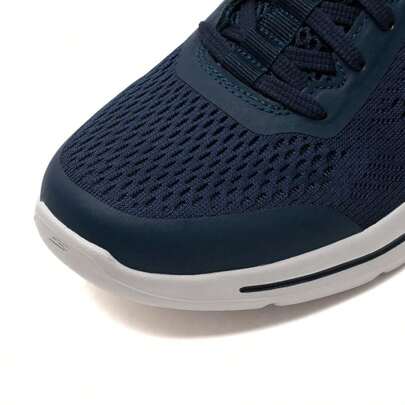 Skechers أحذية رياضية خفيفة الوزن للرجال للجري والتدريب والمشي اليومي 216258-NVY