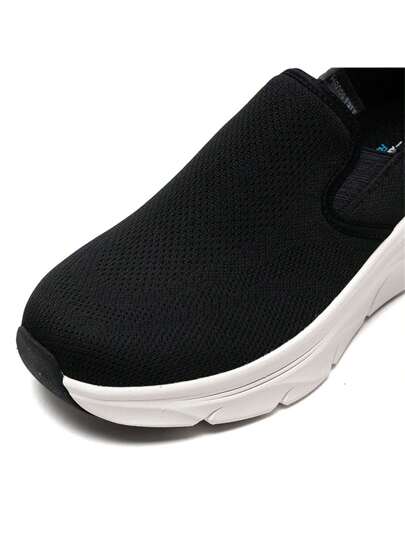 Skechers أحذية سكيتشرز للرجال للأنشطة الخارجية، أحذية رياضية سوداء مريحة للارتداء على القدم الواحدة