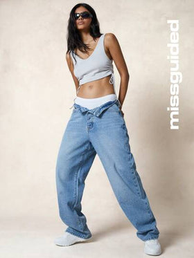 MISSGUIDED بنطلون جينز قصير فضفاض مرصع بالراين