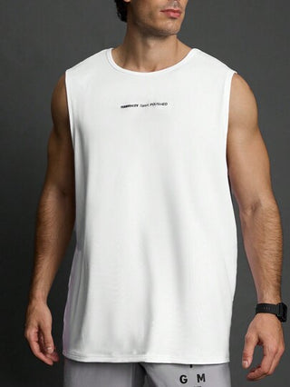 Manfinity Sport Polished ملابس علوية عنق طاقم بنمط صديقي الرجالي مطبوع عليه حرف، من لباس داخلي، للياقة البدنية اليومية