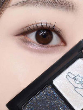 Rom&nd باليت ظلال العيون B03 GLITZ IN BLACK، باليت ظلال العيون الأساسية، 4 ظلال طبيعية للاستخدام اليومي، من X INAPSQUARE، ملمس مخملي، سهل الامتزاج، لون قوي، إنهاء مطفي ولامع، أداء لوني عالي، طويل الأمد، مكياج كوري، مستحضرات تجميل كورية، هدية