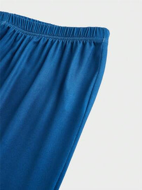 SHEIN طقم ملابس علوية وشورت كاجوال ملون رقبة دائرية أكمام قصيرة للرجال، لبس المنزل