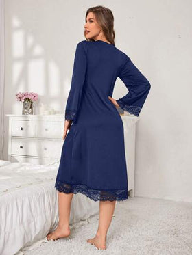 SHEIN فستان نوم نسائي كاجوال مزين بالدانتيل والفيونكة، أكمام واسعة، مريح وأنيق، للخريف والشتاء