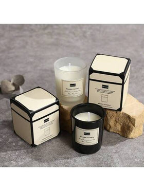 طقم هدية شموع معطرة، شموع شمع الصويا 5*6 أكواب مع 5 زهور الزنبق الاصطناعية، رائع لديكور الغرف والمكتب
