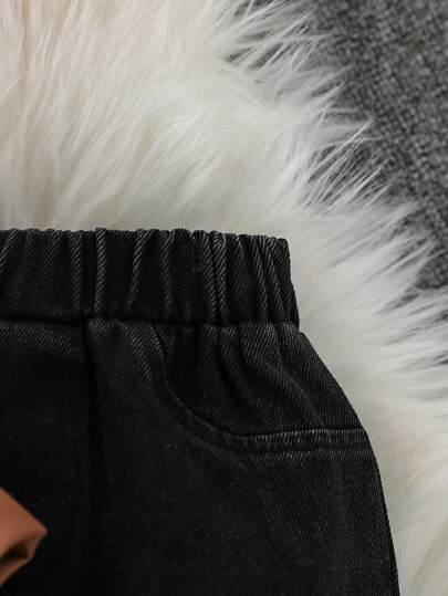 SHEIN مجموعة من 2 قطعة جاكيت ثخين طويل الأكمام مع بنطلون جينز طويل كاجوال للأطفال الرضع الصبيان