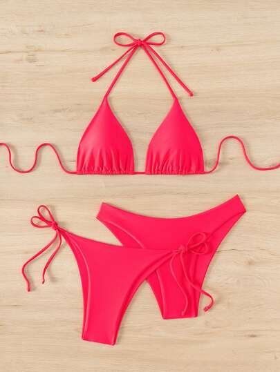 Swim Basics مجموعة بحرية صيفية 2025 من 3 قطع للمرأة: توب محصور منكشف الظهر بربطة على الرقبة + بكيني سفلي بربطات مثلثية هرسية اللون