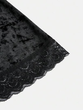 ROMWE Goth تنورة أنثوية ذات طراز قصير منمق باللمسات الرجعية والشقوق المبطنة بالفيلور مع تريم من الدانتيل وحافة قصيرة على شكل ذيل الفرعونة، بطراز قصري فخم