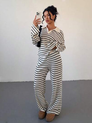 Siren Gaze مجموعة من طقمين نسائية مكونة من تي شيرت بياقة على شكل حرف V وأكمام منسدلة وبياقة مخملية، وبنطال بخصر مطاطي مخطط، بدلة قمصان الشتاء ذات المنسوجات الصوفية للخريف/الشتاء