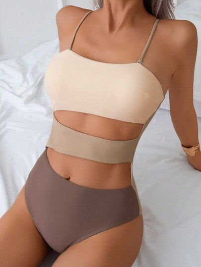 مايوه حريمي قطعة واحدة Swim بذلة سباحة قطع قصيرة للنساء منسوجة من أقمشة ملونة بالترقيع مثيرة ذات حمالات رفيعة وقطع فارغة مناسبة للصيف