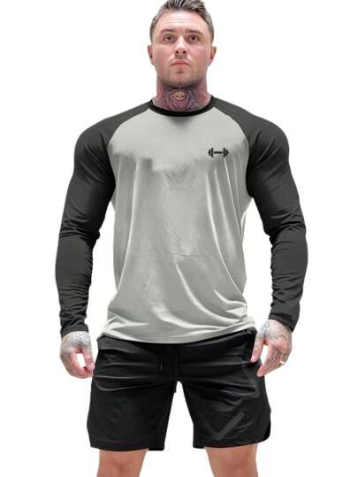 Manfinity Sport Streetwear تي شيرت رياضي للرجل بأكمام راجلان وطباعة وتباين في الألوان بطراز صديق