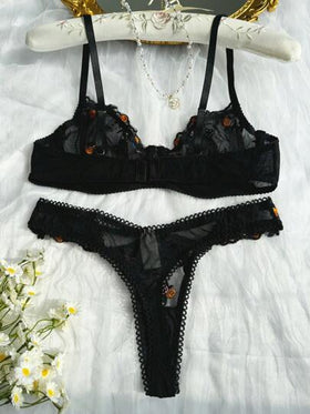 SHEIN مجموعة ملابس داخلية نسائية مطرزة بالزهور والشبك، أنيقة وجذابة، قطعتان