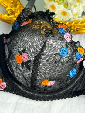 SHEIN مجموعة ملابس داخلية نسائية مطرزة بالزهور والشبك، أنيقة وجذابة، قطعتان