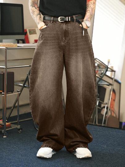 Manfinity Denimwave بنطلون جينز بقصة فضفاضة وتصميم مرتخي بلون بني داكن بطراز رجعي Y2K