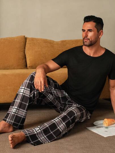 Manfinity Underwear&Sleepwear Basics بنطلون رجالي فضفاض بخصر مرن وساق مستقيمة بطبعة المربعات، للخريف والشتاء
