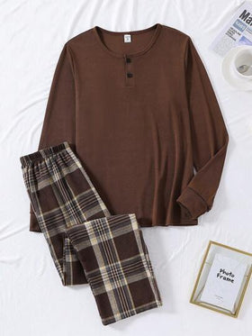 SHEIN طقم قطعتين من ملابس علوية بأكمام طويلة ذات نسيج محبوك وبنطال كلاسيكي مربعات، ملابس مريحة وكاجوال للمراهقين الذكور