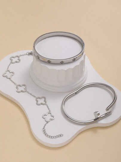 3 أساور فاخرة من الفولاذ المقاوم للصدأ مرصعة بالزركونيا على شكل أربعة أوراق البرسيم مناسبة للارتداء اليومي ولعيد الحب