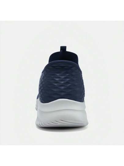 Skechers سلسلة ULTRA FLEX من أحذية المشي والأحذية الكاجوال