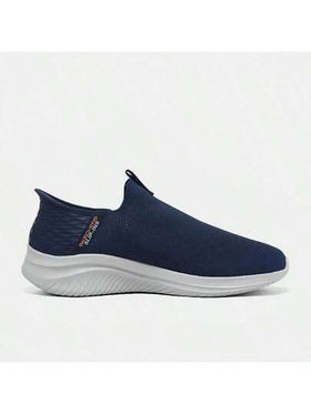 Skechers سلسلة ULTRA FLEX من أحذية المشي والأحذية الكاجوال