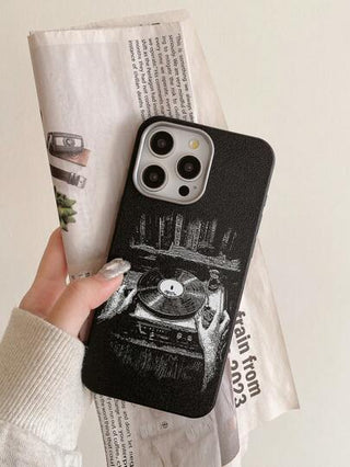 ROMWE Grunge Punk حالة هاتف مطبوعة برسومات الأقراص الموسيقية متوافقة مع آيفون