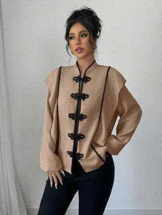 Calvaya بلوزة سيدات طويلة الأكمام بنمط رسمي، طوق عمودي وأساور مكشكشة، أزرار كونتراست لون، بلوزة سيدات أنيقة للخريف/الشتاء