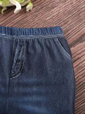 SHEIN مجموعة من قطعتين لأطفال الذكور، تي شيرت بياقة طاقم وأكمام قصيرة مطبوع عليه رسوم ديناصورات، وبنطلون جينز مريح مرن في الخصر، طقم ملابس أساسية رياضية، وصول جديد للربيع