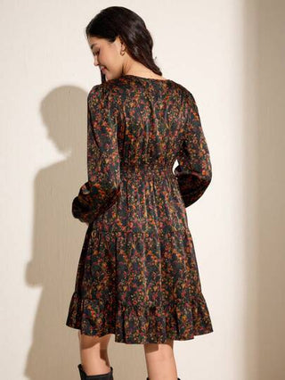 MaterniWear فستان أكمام طويلة بتصميم وسط ملفوف مزخرف بنقشة الزهور للحمل