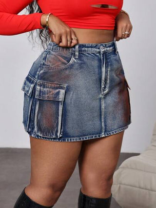 EZwear تنورة جينز قصيرة بأزرار أمامية وجيوب، مقاس كبير، كاجوال